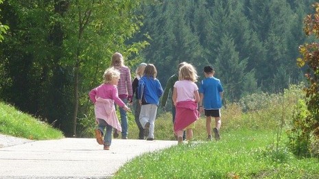 schnitzeljagd kinder- Standort und Weg