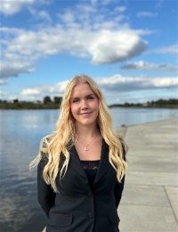 Nachhilfe in von Janine