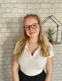 Nachhilfe in von Lydia