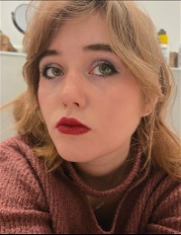 Online Nachhilfelehrer Karin