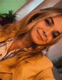 Online Nachhilfelehrer Pia Sophie