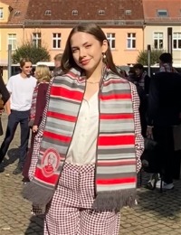 Nachhilfe in obertshausen von Emelie