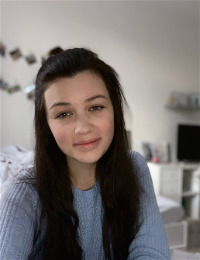 Nachhilfe in von Elisa Sophie