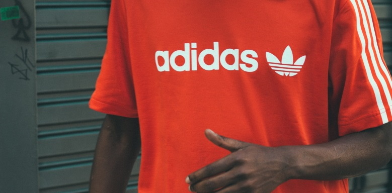 Du betrachtest gerade Studentenrabatt Adidas