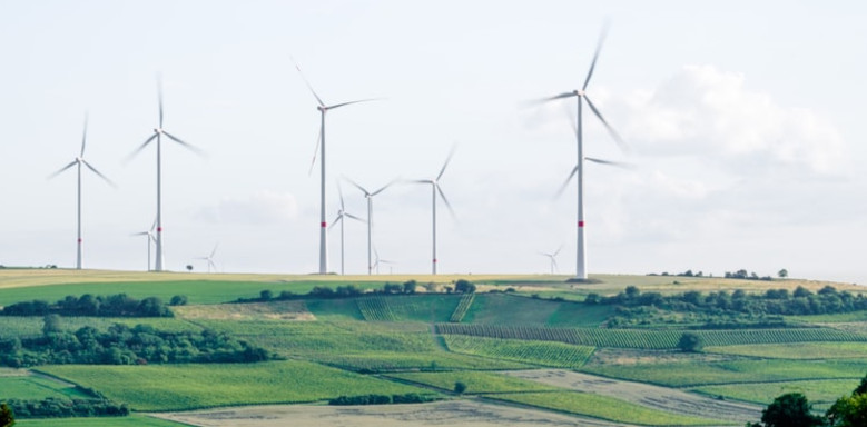 Windräder auf dem Land