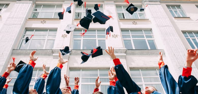 Studenten bei Graduierung